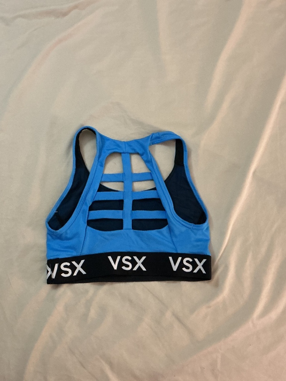 Victoria’s Secret VSX cage back “oh my quad” Player sports bra